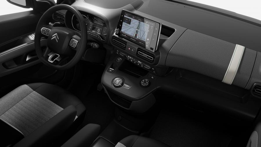 Интерьер Citroen Berlingo Multispace XL 2018 года  (фото 3 из 12)